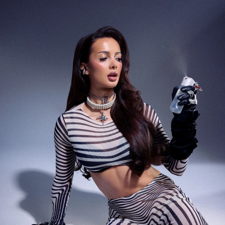 Aleksandra Sosfa Future Dew mgiełka do twarzy