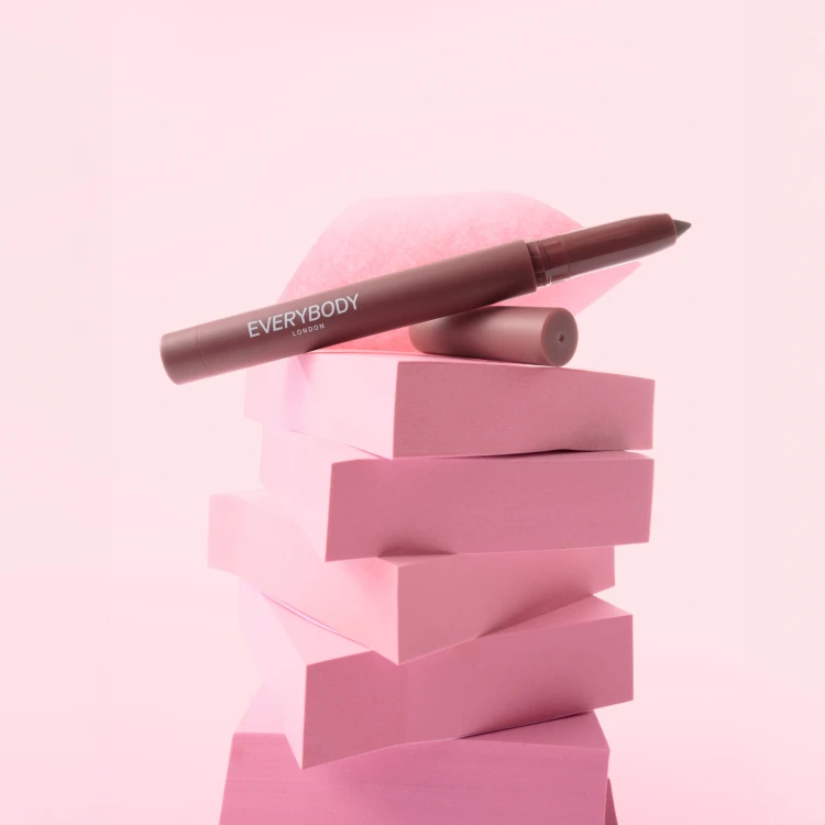 Blending Lip Crayon w kolorze Bossy Brown
